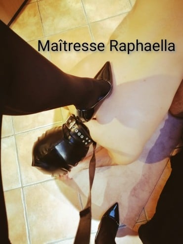 Maitresse Raphaella